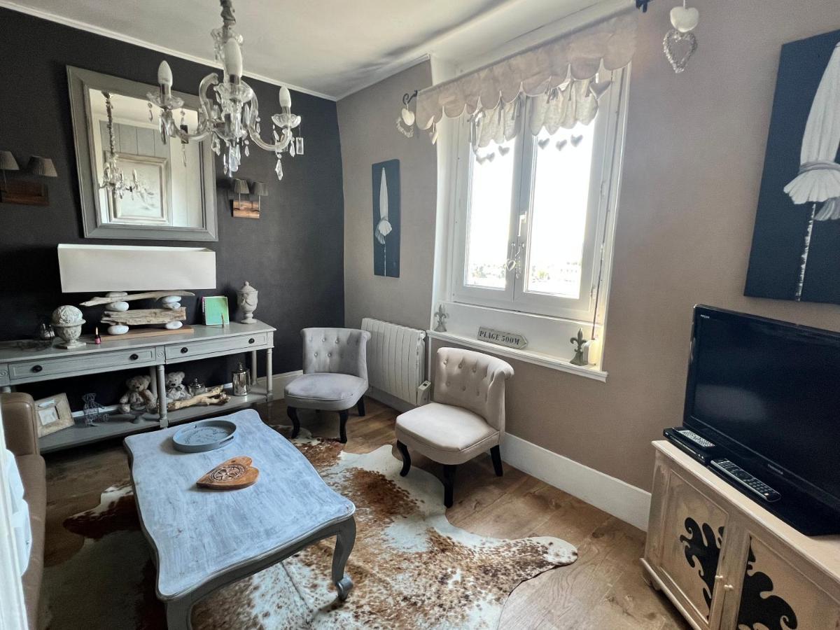 Location A Trouville Sur Mer Exterior foto
